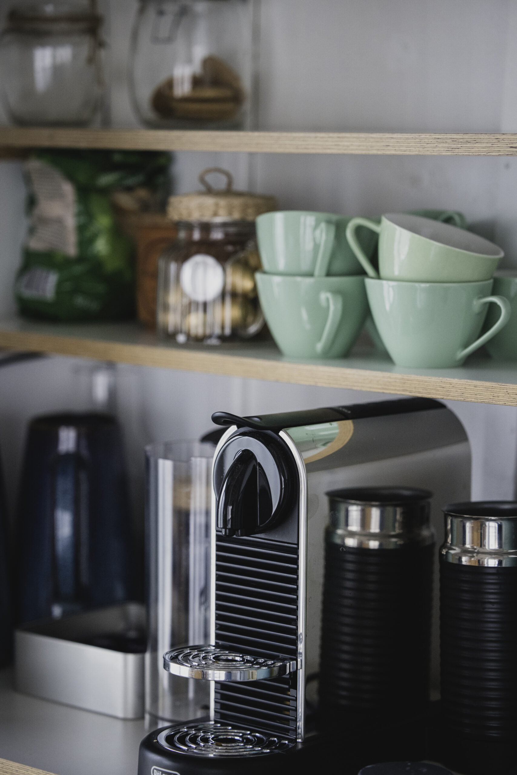 Yoga_Cranio_Flavia_Schmid_Raum410_Kaffeemaschine